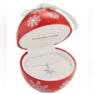 NWT! Holiday Lane Cubic Zirconia Snowflake Necklace